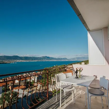 Blaise Trogir
