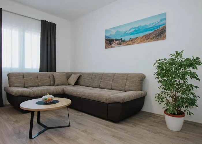 Apartament Blaise *